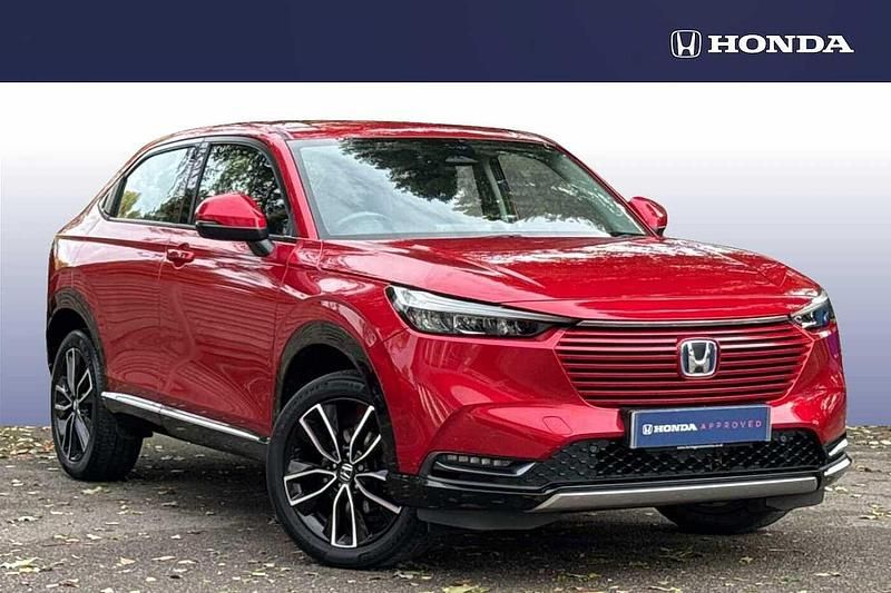 Crystal red Used 2022 Honda HR-V Advance SUV | £19,950 (Good price) - Image 1/4