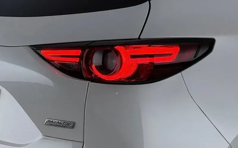 Used Mazda CX-5 Inclusive 184 HP (135 kW) 2018 White SUV