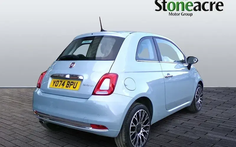 Used Fiat 500 70 HP (51 kW) 2024 Green Hatchback