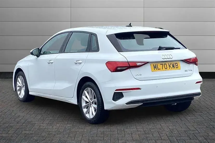 Used Audi A3 Design 110 HP (80 kW) 2020 White Sedan