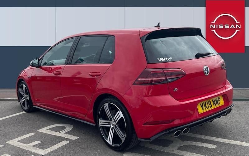Used VW Golf VII R 300 HP (220 kW) 2019 Red Hatchback