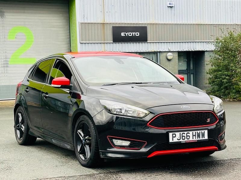 Used Ford Focus Zetec 2016 Black Hatchback