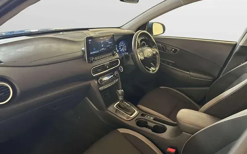 Used Hyundai Kona Premium 141 HP (103 kW) 2020 Blue SUV