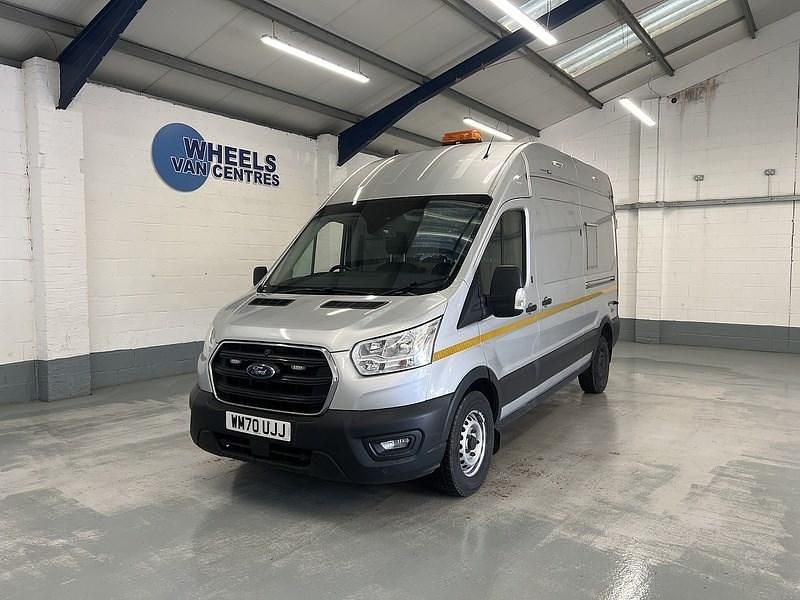 Used Ford Transit Trend 130 HP (95 kW) 2021 Silver Van