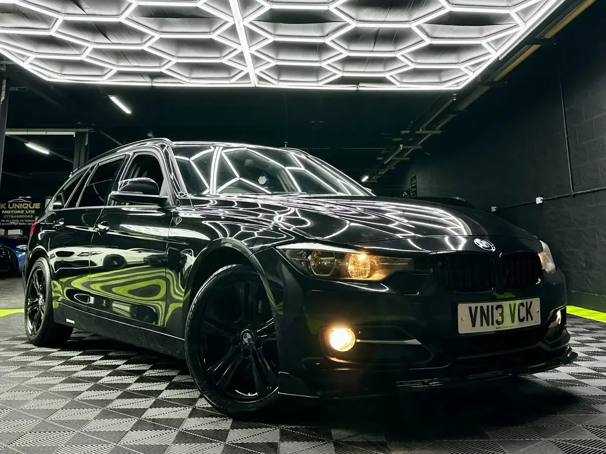 Used BMW 316 Sport Line 2013 Black Estate