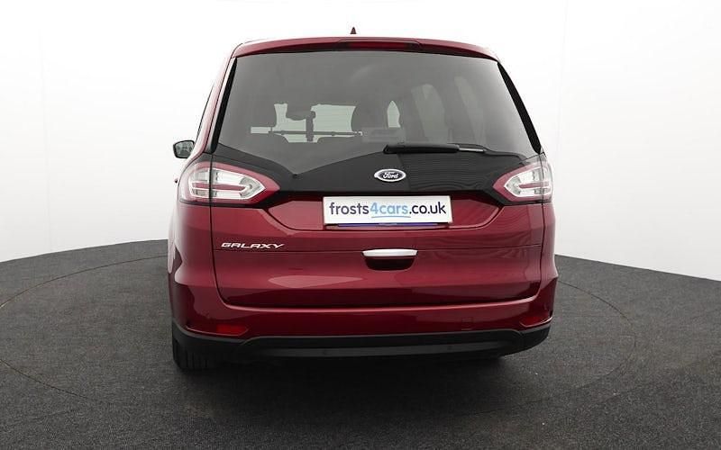 Used Ford Galaxy Titanium 150 HP (110 kW) 2020 Red MPV