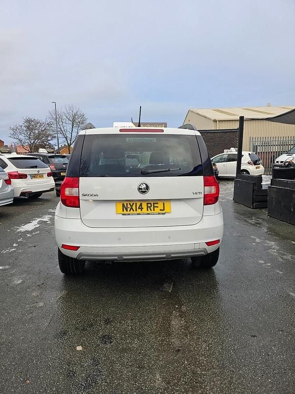 Used Skoda Yeti SE 2014 White SUV