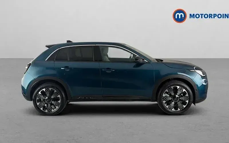 Used Fiat 600E La Prima 114 kW (156 HP) 2026 Hatchback