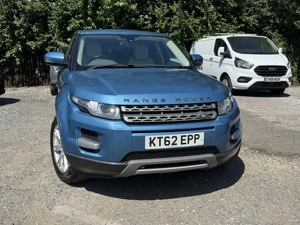 Used Land Rover Range Rover evoque Pure 150 HP (110 kW) 2013 Blue SUV