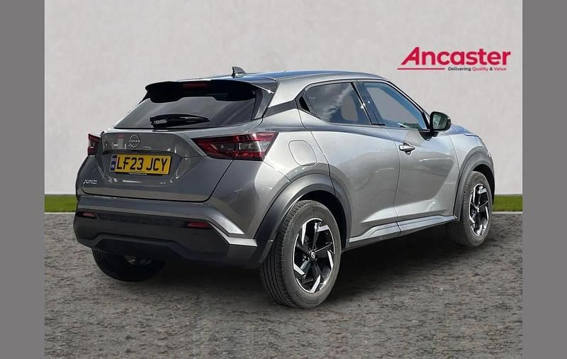 Used Nissan Juke N-Connecta 112 HP (82 kW) 2023 Grey SUV