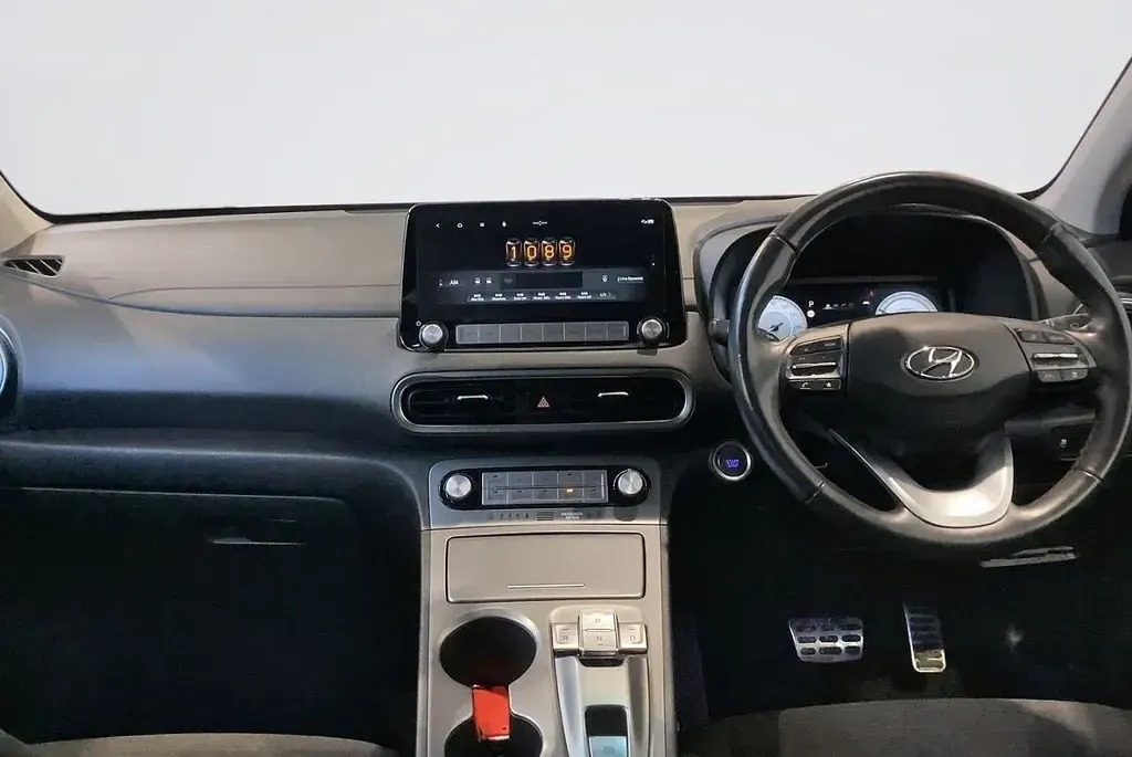 Used Hyundai Kona Premium 150 kW (204 HP) 2023 Grey SUV