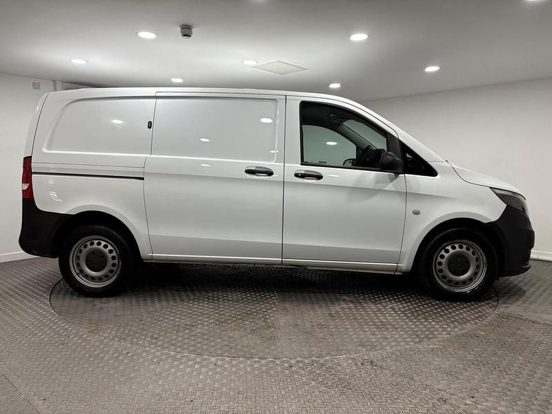 Used Mercedes Vito Progressive 2022 White Van