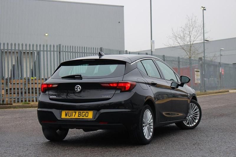Used Vauxhall Astra Elite 2017 Black Hatchback