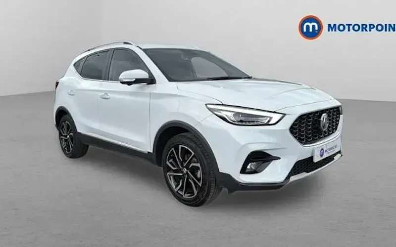 Usado MG ZS Exclusive 106 CV (77 kW) 2024 SUV