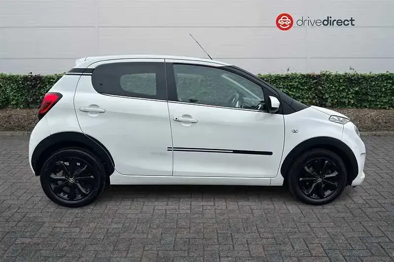 Used Citroën C1 72 HP (52 kW) 2020 White Hatchback