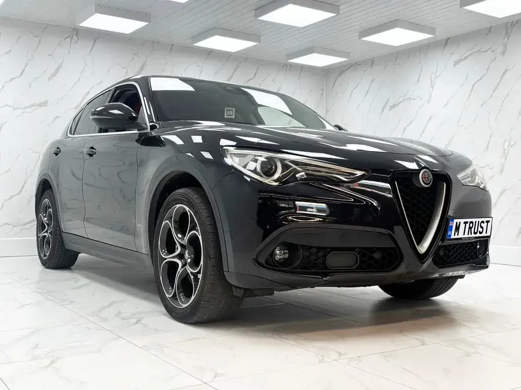 Used Alfa Romeo Stelvio Edizione Speciale 210 HP (154 kW) 2019 Black SUV