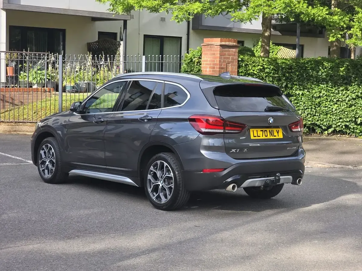 Usado BMW X1 xLine 192 CV (141 kW) 2020 Gris SUV