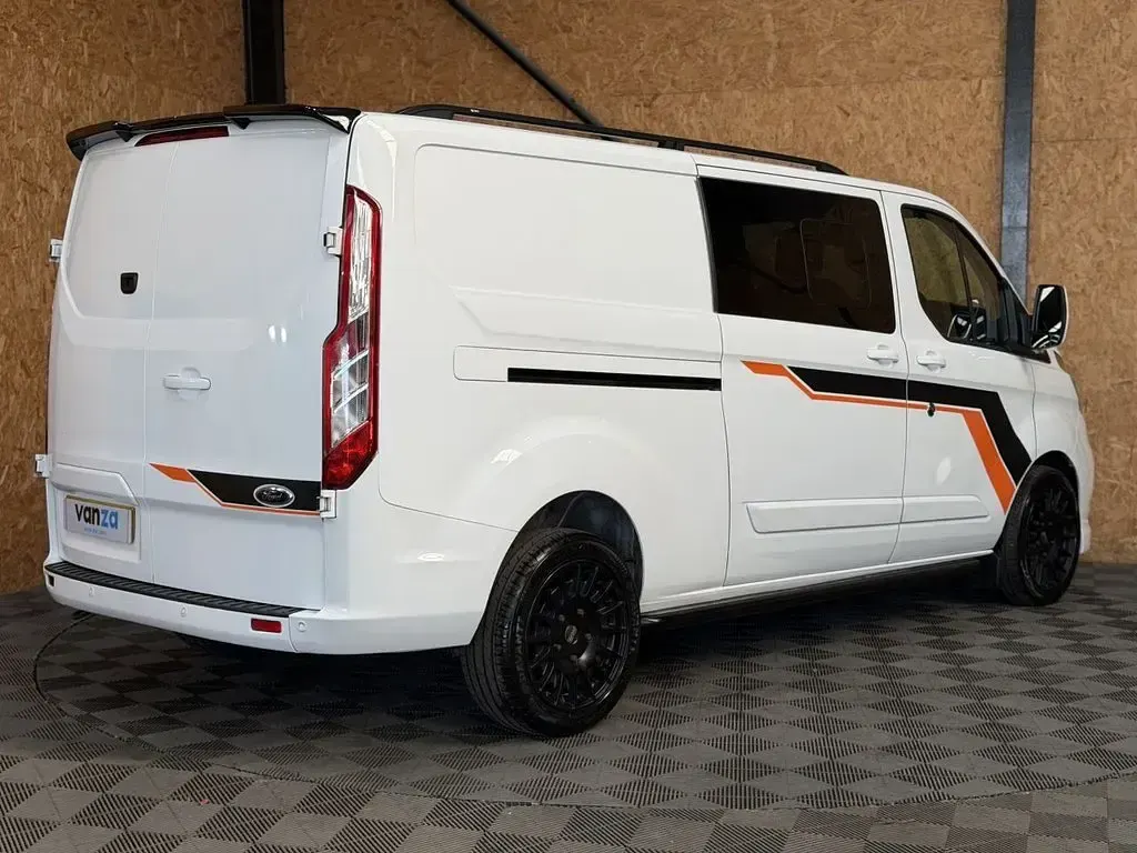 Used Ford Transit Custom Limited 2022 White Van