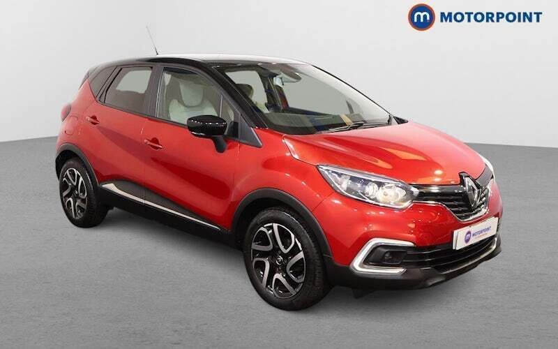 Red Used 2019 Renault Captur Iconic SUV | £8,249 (Good price) - Image 1/4