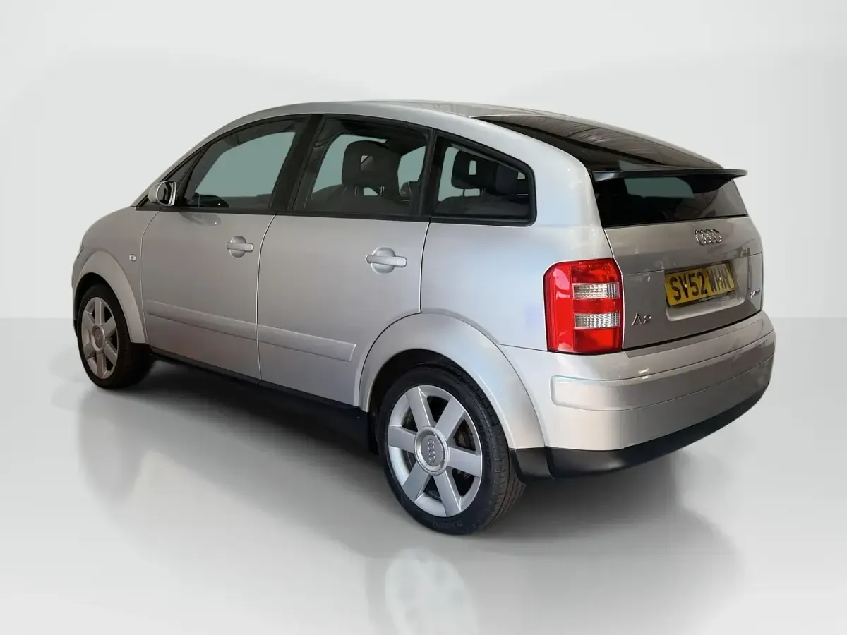 Used Audi A2 Comfort 73 HP (53 kW) 2002 Silver Hatchback