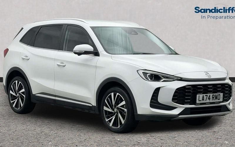 Used MG ZS Trophy 196 HP (144 kW) 2024 Solid  arctic white SUV