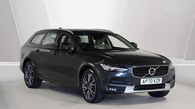 Used 2020 Volvo V90 CC Plus Estate | £24,595 (A bit pricey) - Image 1/3