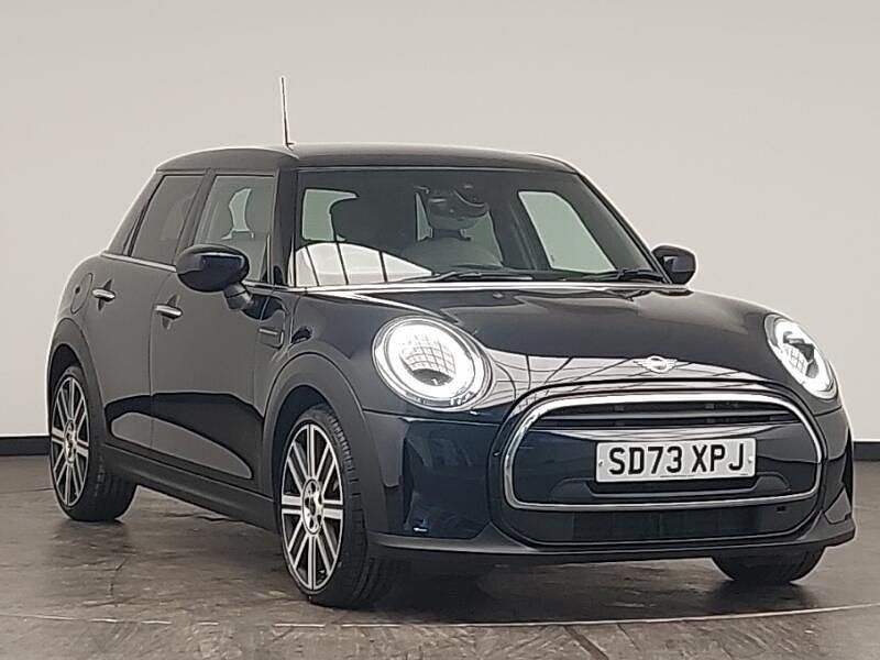 Used Mini Cooper Exclusive 136 HP (100 kW) 2023 Black Hatchback