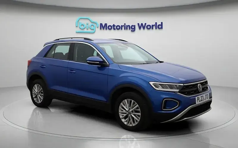 Usado VW T-Roc S 110 CV (80 kW) 2023 Azul SUV