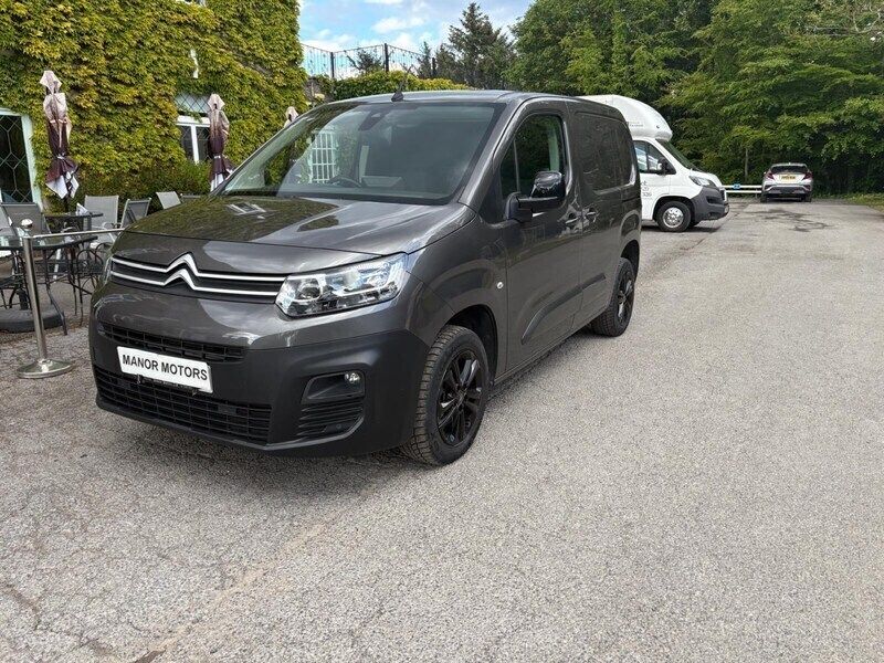 Grey Used 2021 Citroën Berlingo MPV | £9,499 (Good price) - Image 1/4