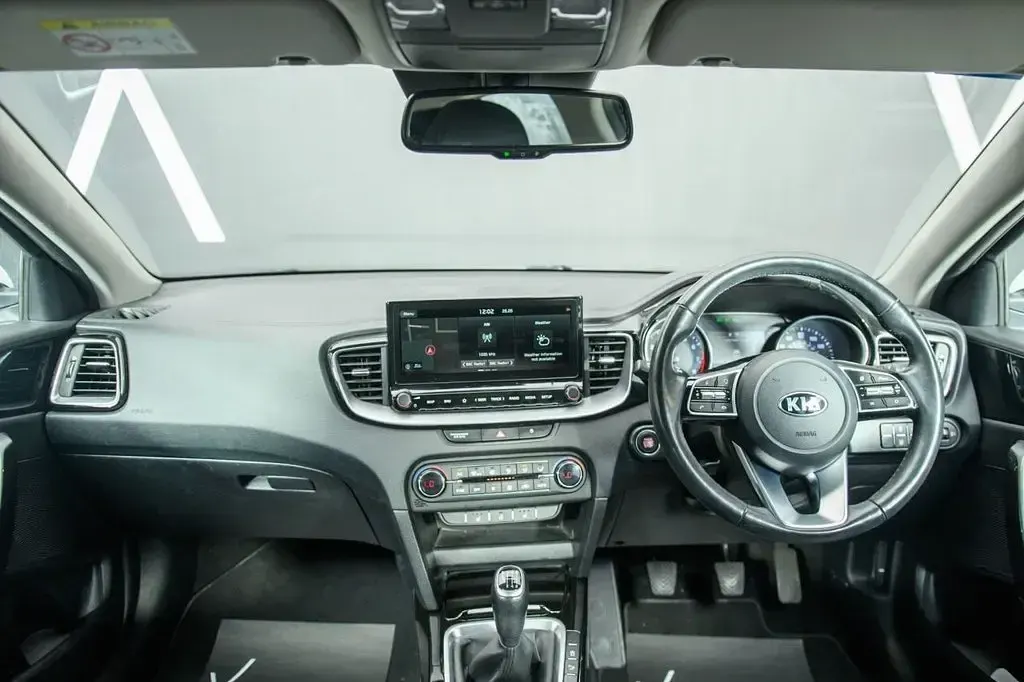 Used Kia XCeed 120 HP (88 kW) 2020 White SUV