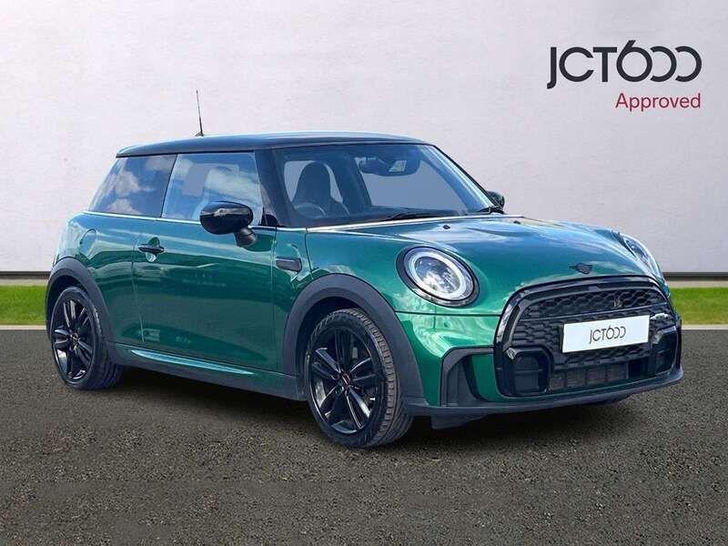 Green Used 2022 Mini Cooper Hatch Hatchback | £16,750 (A bit pricey) - Image 1/4