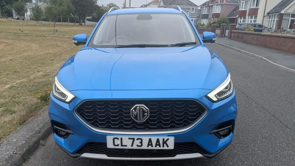 Used MG ZS Exclusive 111 HP (81 kW) 2024 Blue SUV