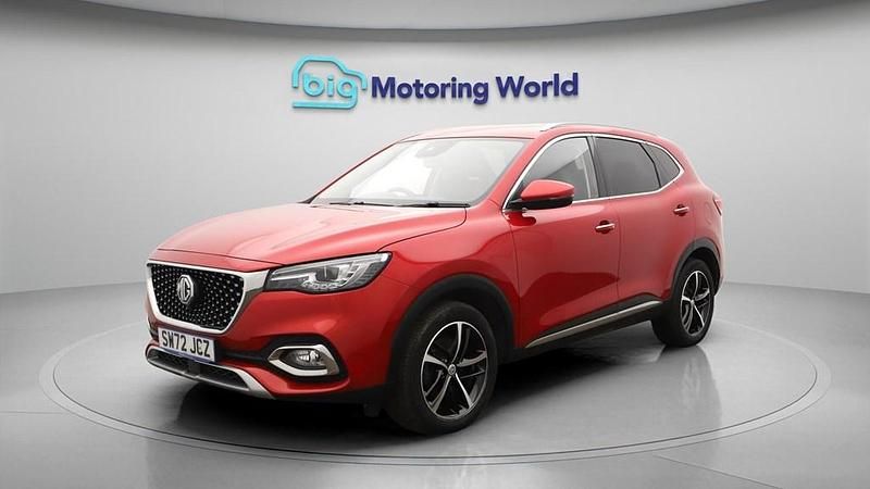 Used MG HS 2023 Red SUV