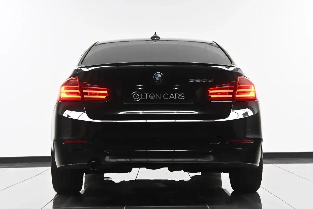 Used BMW 320 Sport Line 184 HP (135 kW) 2012 Black Sedan