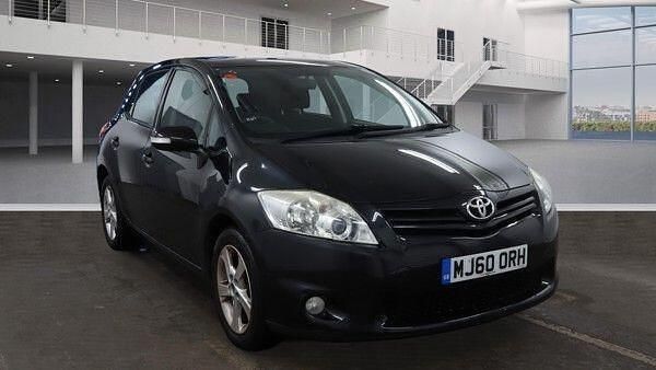 Black Used 2010 Toyota Auris Hatchback | £3,295 (Fair price) - Image 1/4