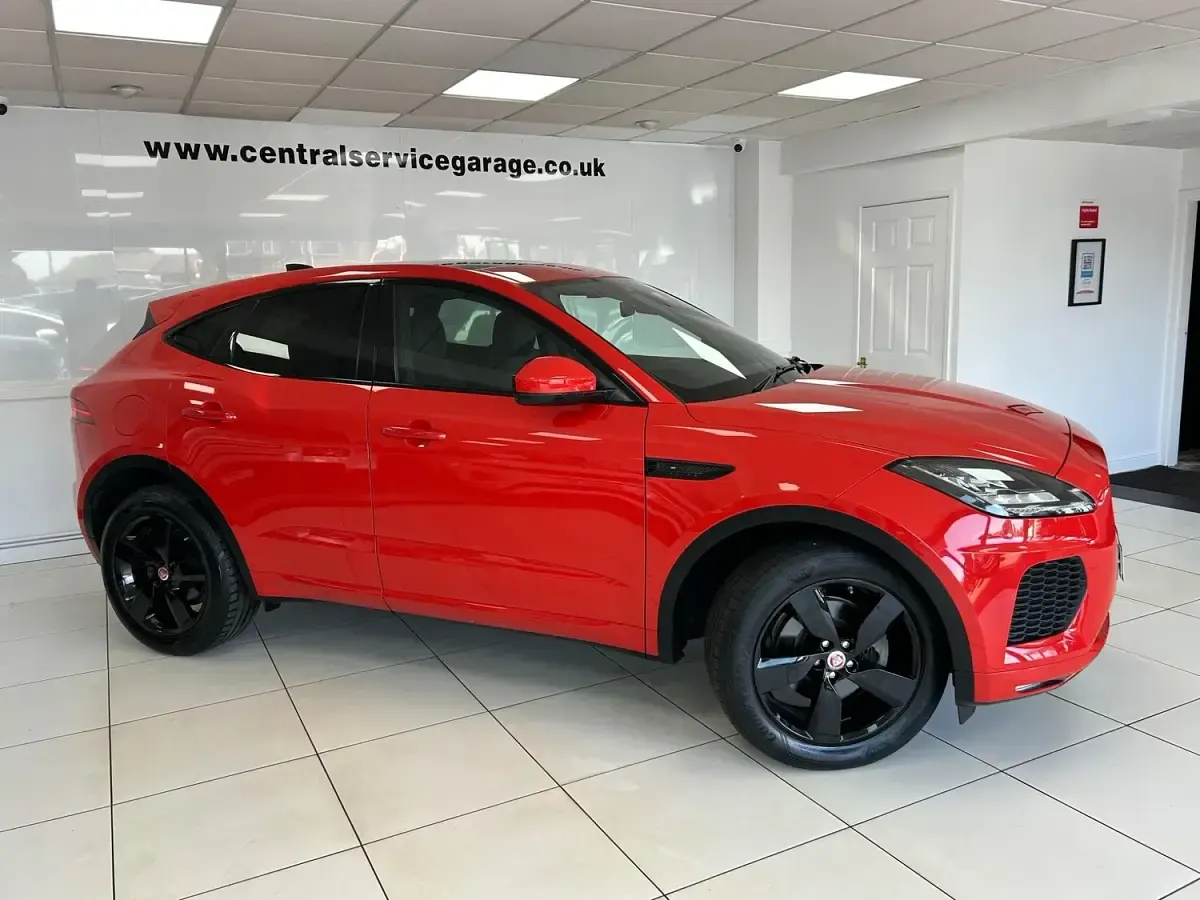 Used Jaguar E-Pace Chequered Flag 150 HP (110 kW) 2020 Red SUV