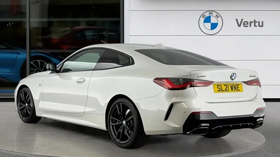 Used BMW M440 Comfort Edition 374 HP (275 kW) 2021 White Sedan