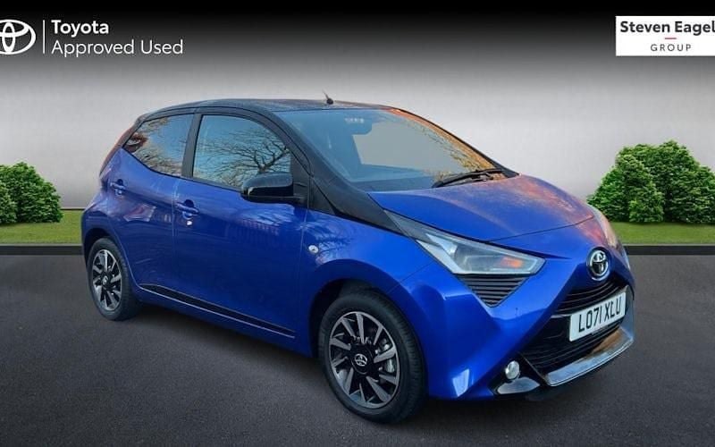 Used 2021 Toyota Aygo Trend Hatchback | £15,453 (Expensive) - Image 1/3