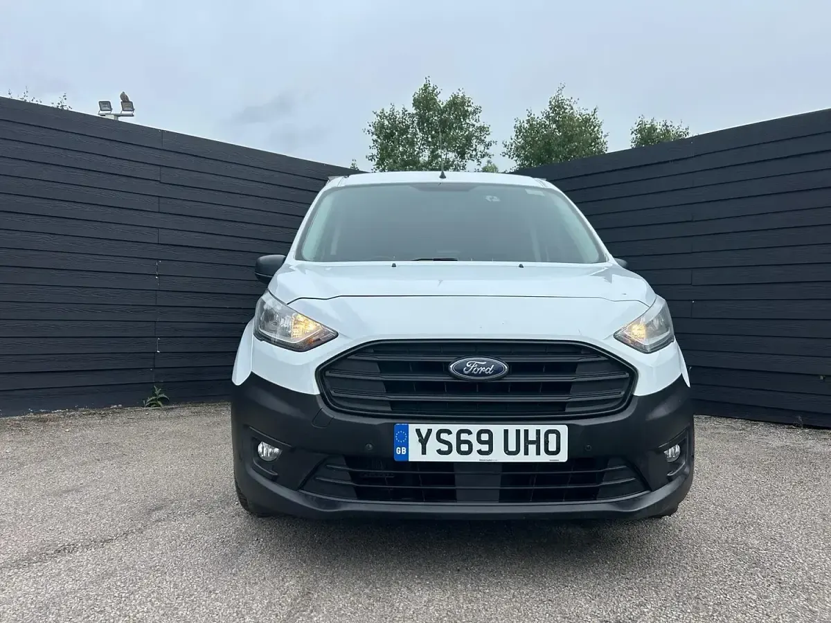 Used Ford Transit 100 HP (73 kW) 2020 White Van