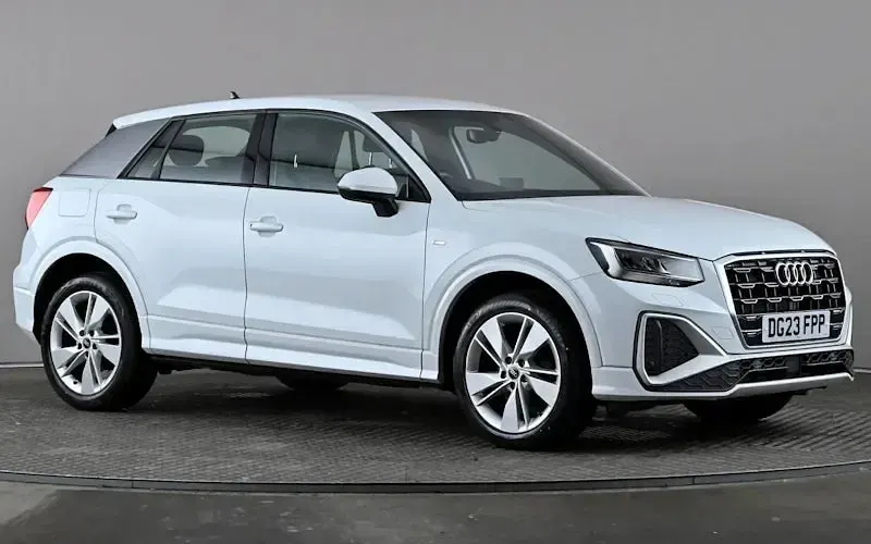 Usado Audi Q2 S-Line 110 CV (80 kW) 2023 SUV