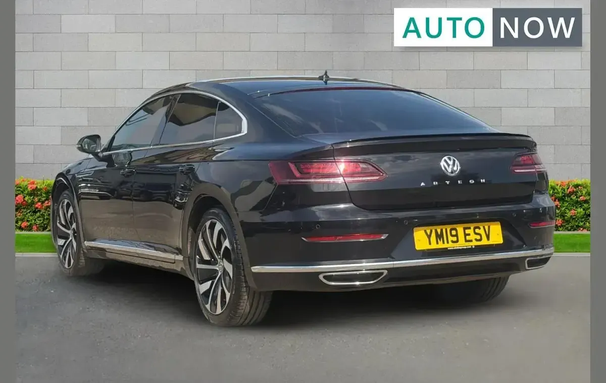 Used VW Arteon R-line 147 HP (108 kW) 2019 Black Hatchback