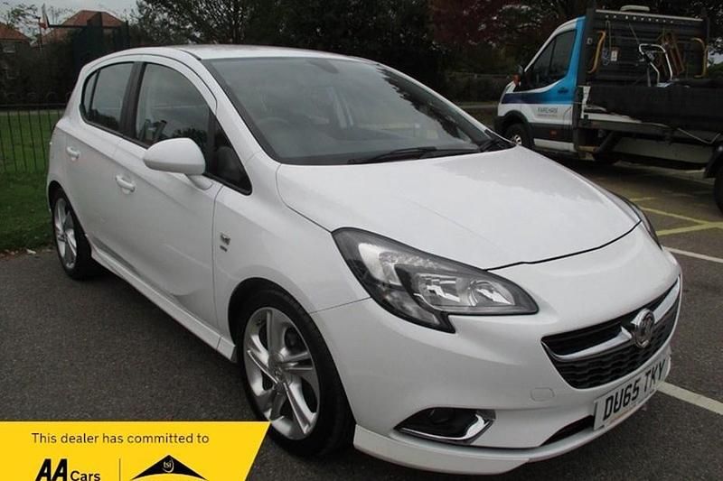 White Used 2015 Vauxhall Corsa SRi Hatchback | £5,490 (Fair price) - Image 1/1