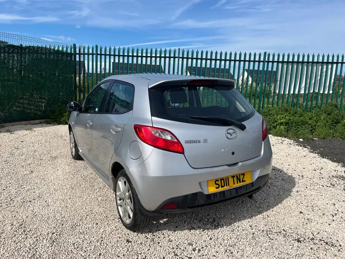 Used Mazda 2 2011 Silver Hatchback