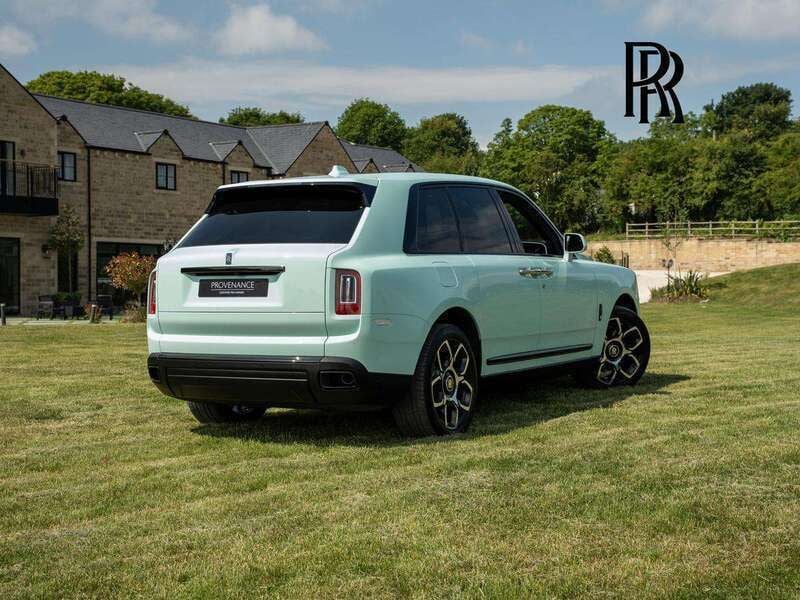 Used Rolls Royce Cullinan 591 HP (434 kW) 2023 Green SUV