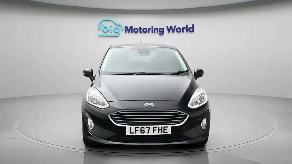 Usado Ford Fiesta Titanium 100 HP (73 kW) 2017 Preto Citadino