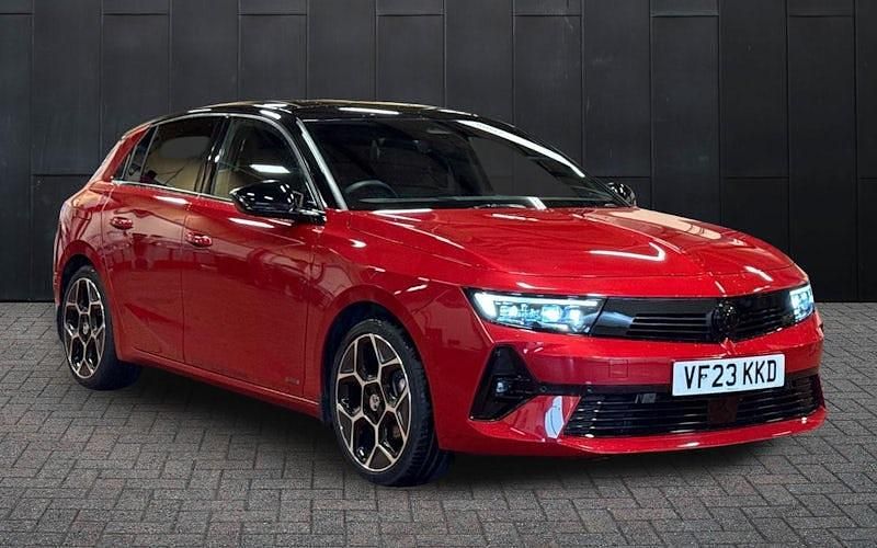 Used Vauxhall Astra Ultimate 131 HP (96 kW) 2025 Hatchback