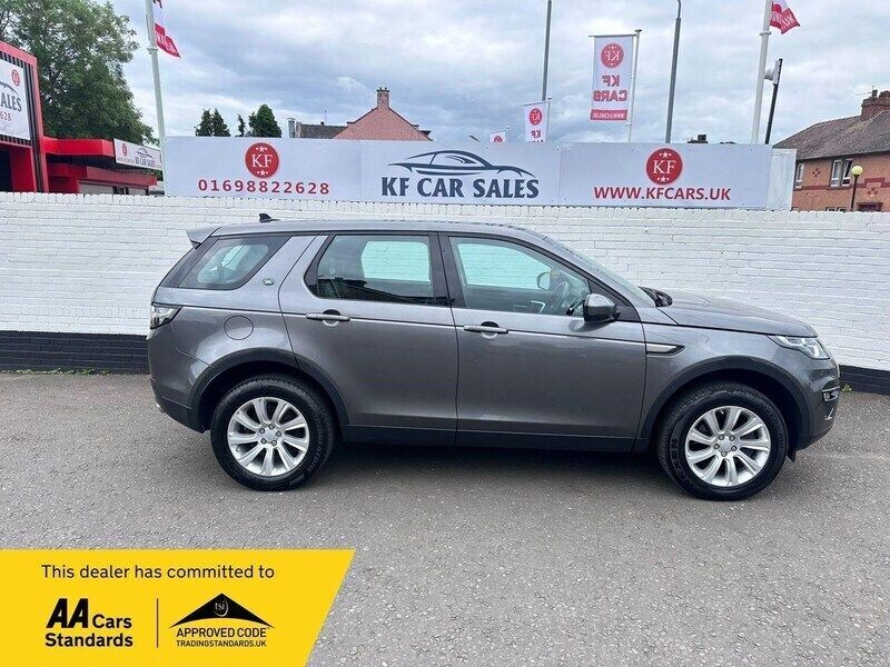 Grey Used 2015 Land Rover Discovery Sport SE SUV | £9,995 (Super price) - Image 1/4