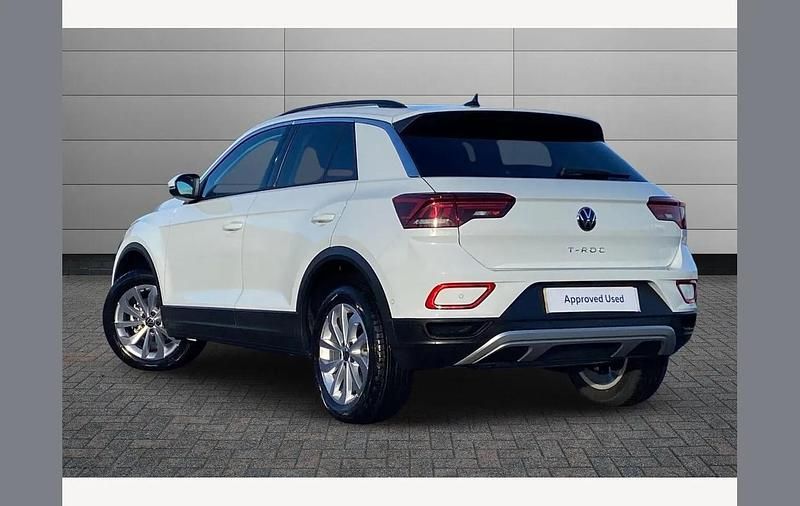 New VW T-Roc Match 150 HP (110 kW) 2025 White SUV
