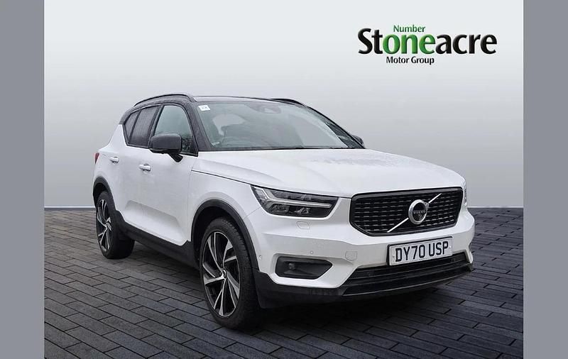 Used Volvo XC40 R-Design Pro 188 HP (138 kW) 2020 White SUV