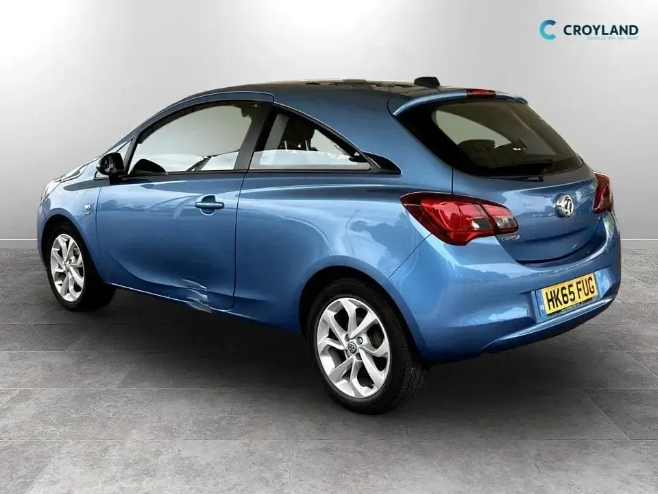 Second-hand Vauxhall Corsa 70 CP (51 kW) 2015 Albastru Hatchback